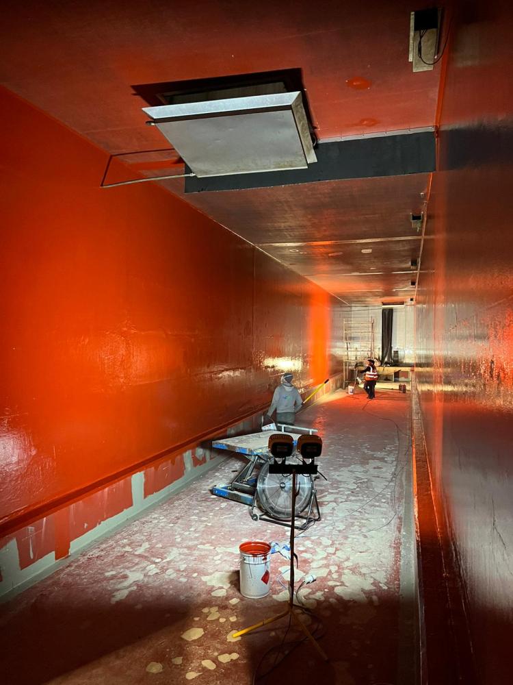 TunnelTech-Rubcoat-during-maintance-compost-tunnel